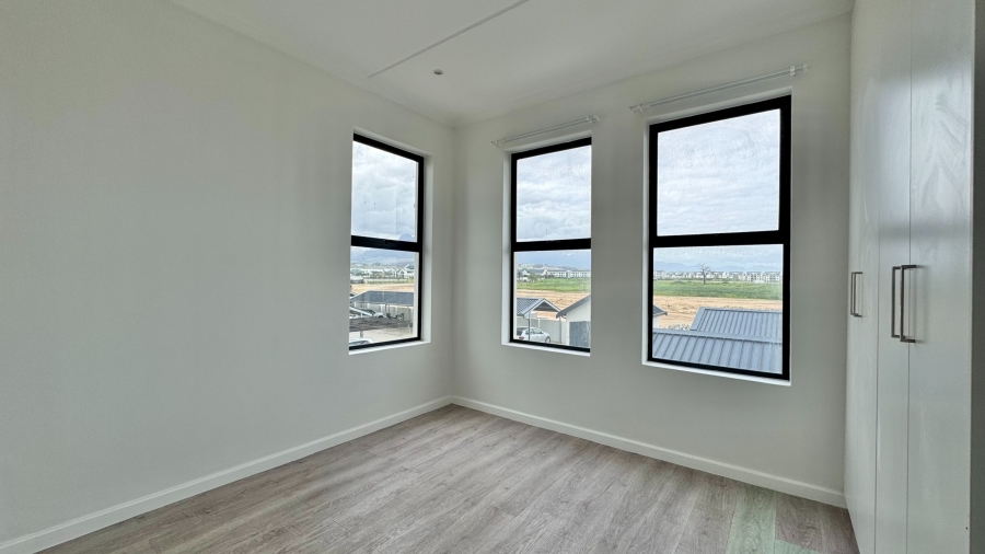 2 Bedroom Property for Sale in Sitari Country Estate Western Cape